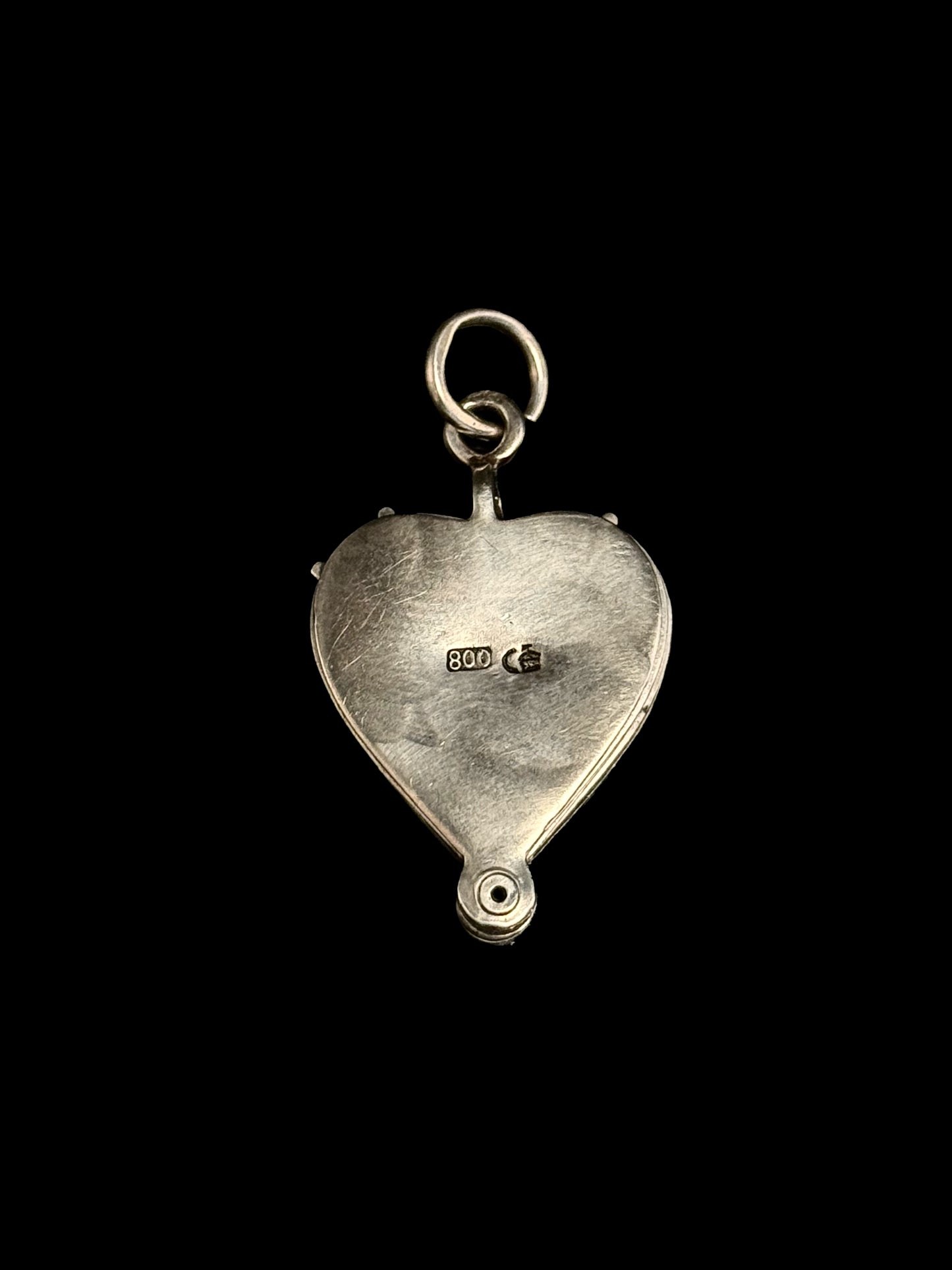 Four leaf clover pendant