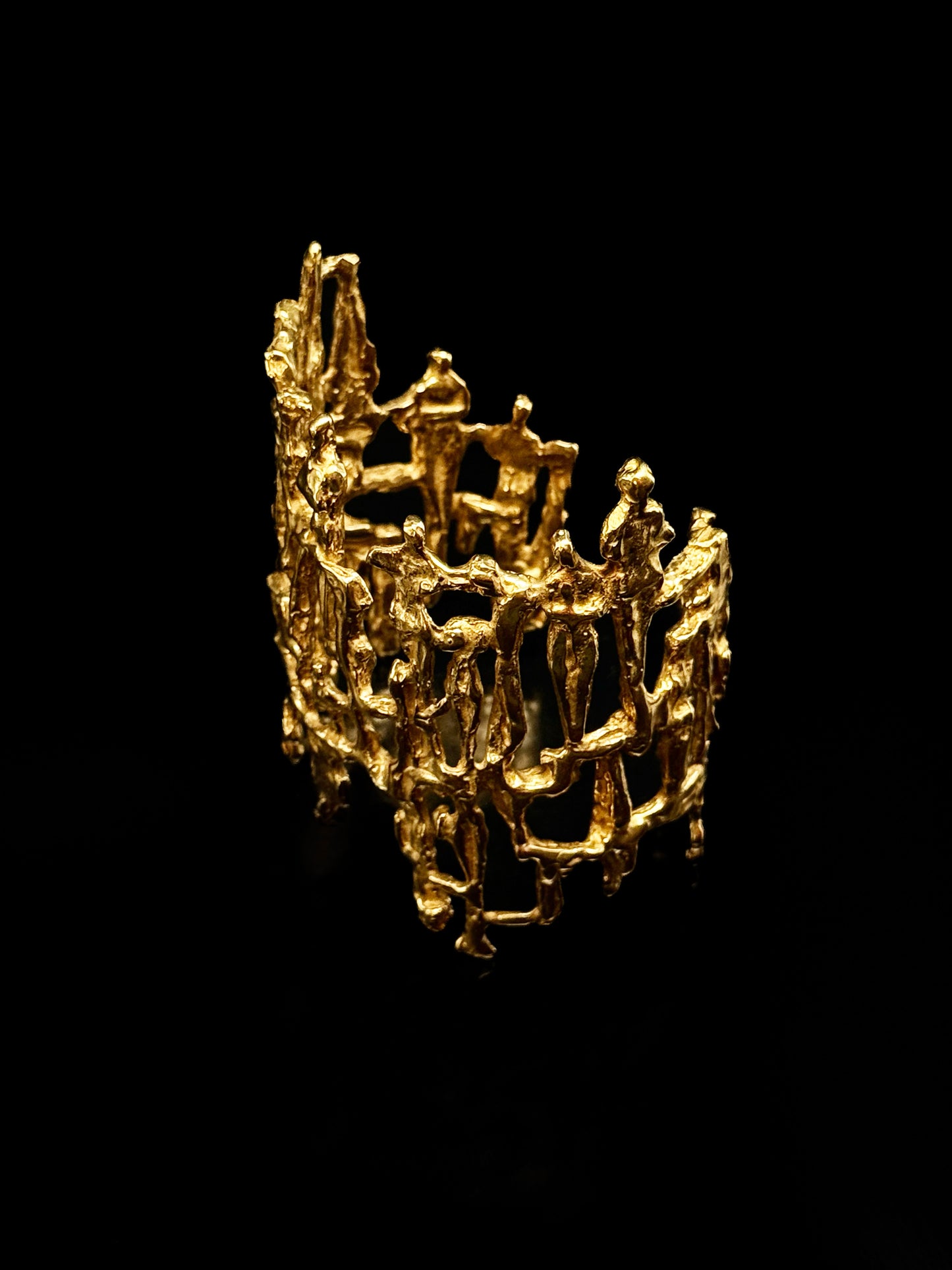 "Figures" bracelet
