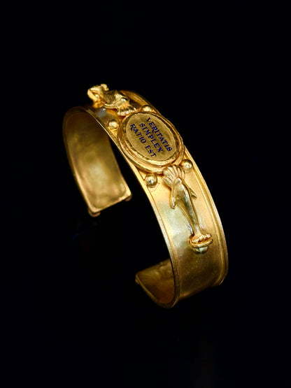 "Veritatis simplex ratio est" bracelet
