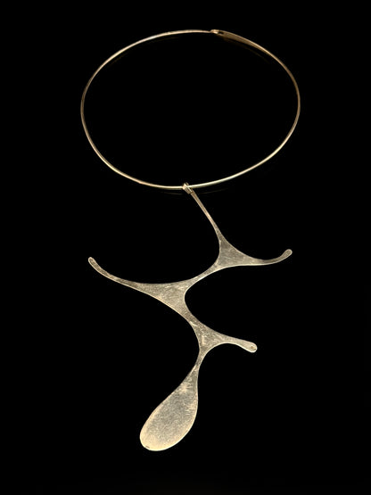 Torque necklace "Calder"