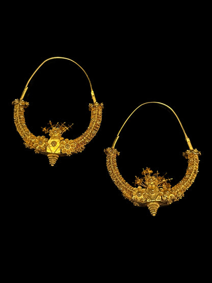 Creoles earrings