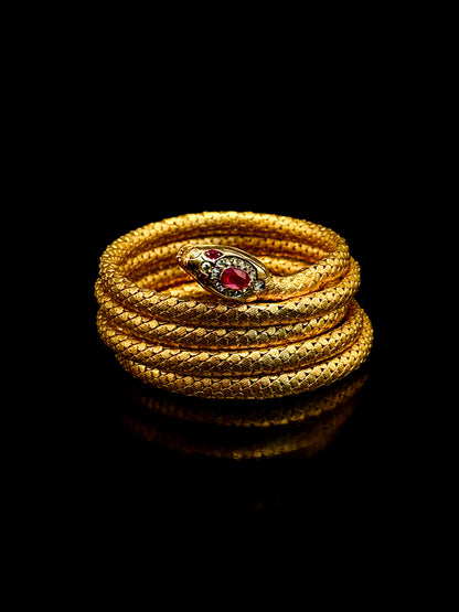 Snake bracelet