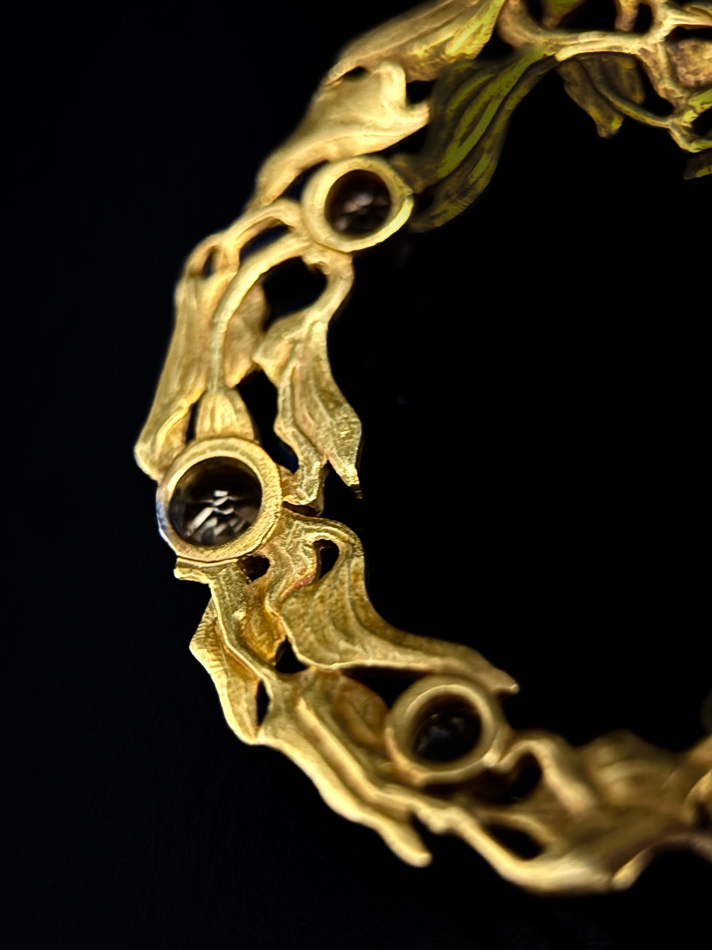 Boucles d'oreilles créoles Art nouveau