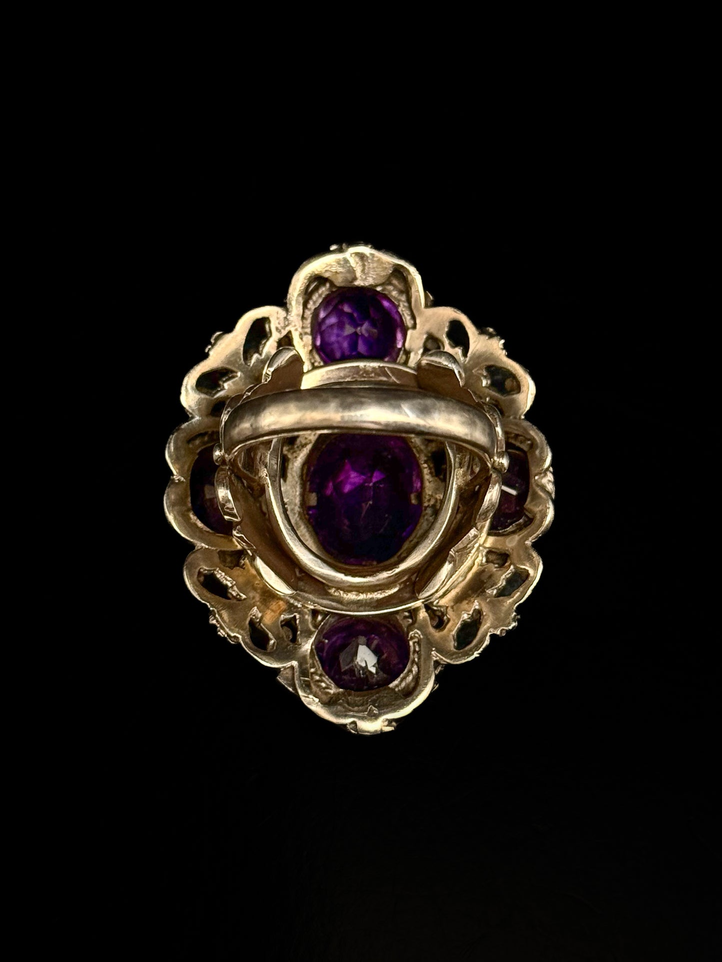 Art nouveau ring