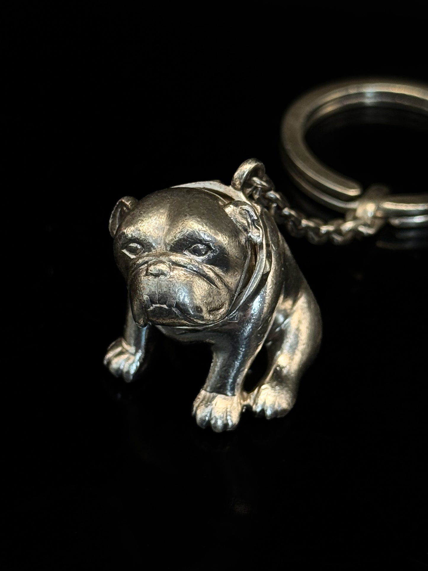 Bulldog pendant