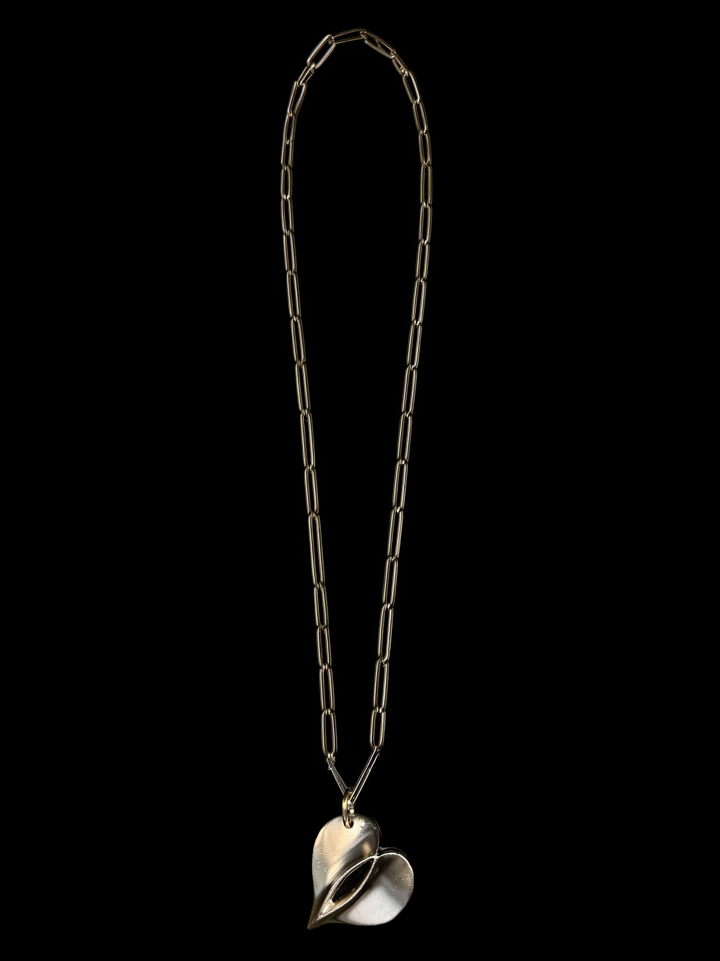 Heart erotic necklace