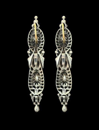Catalan emerald earrings