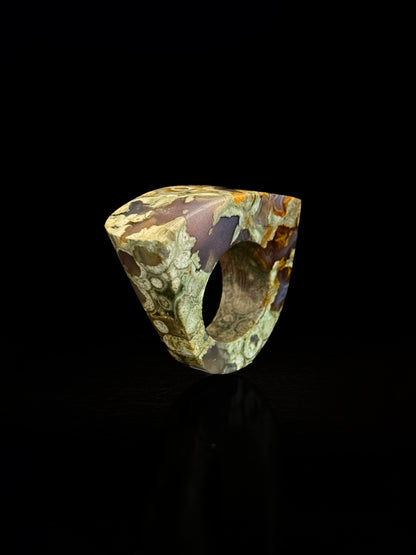 Pierre dure ring
