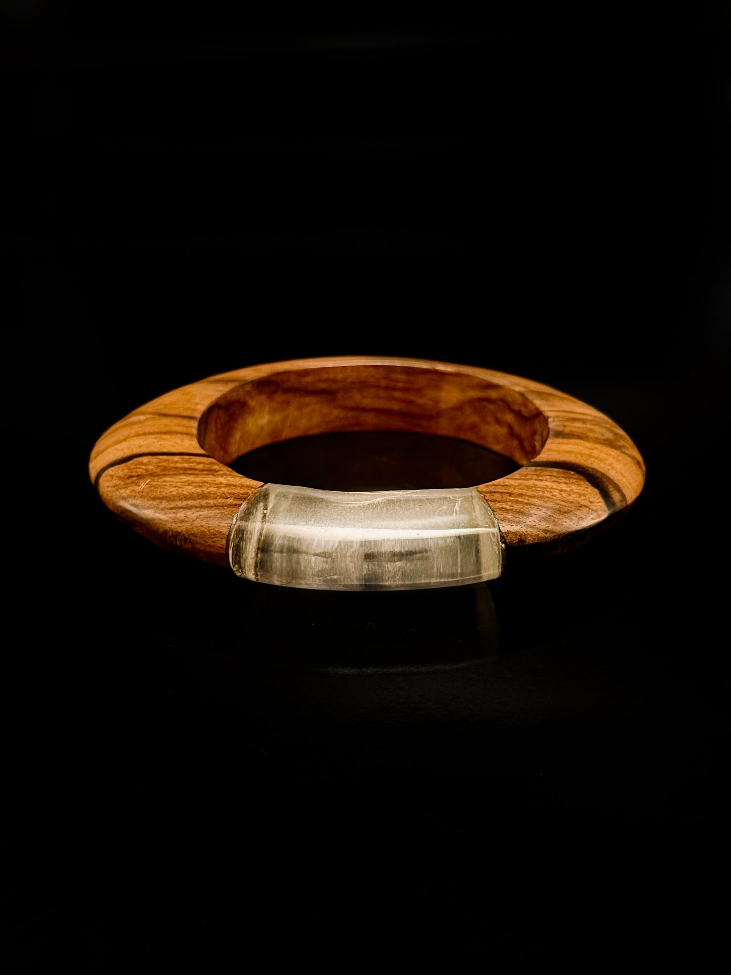 Bracelet en bois et plexiglas