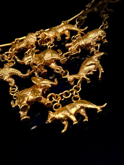 Collier plastron animalier