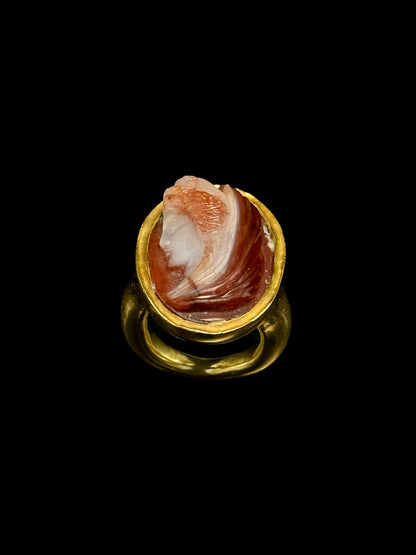 Bague camée en agate