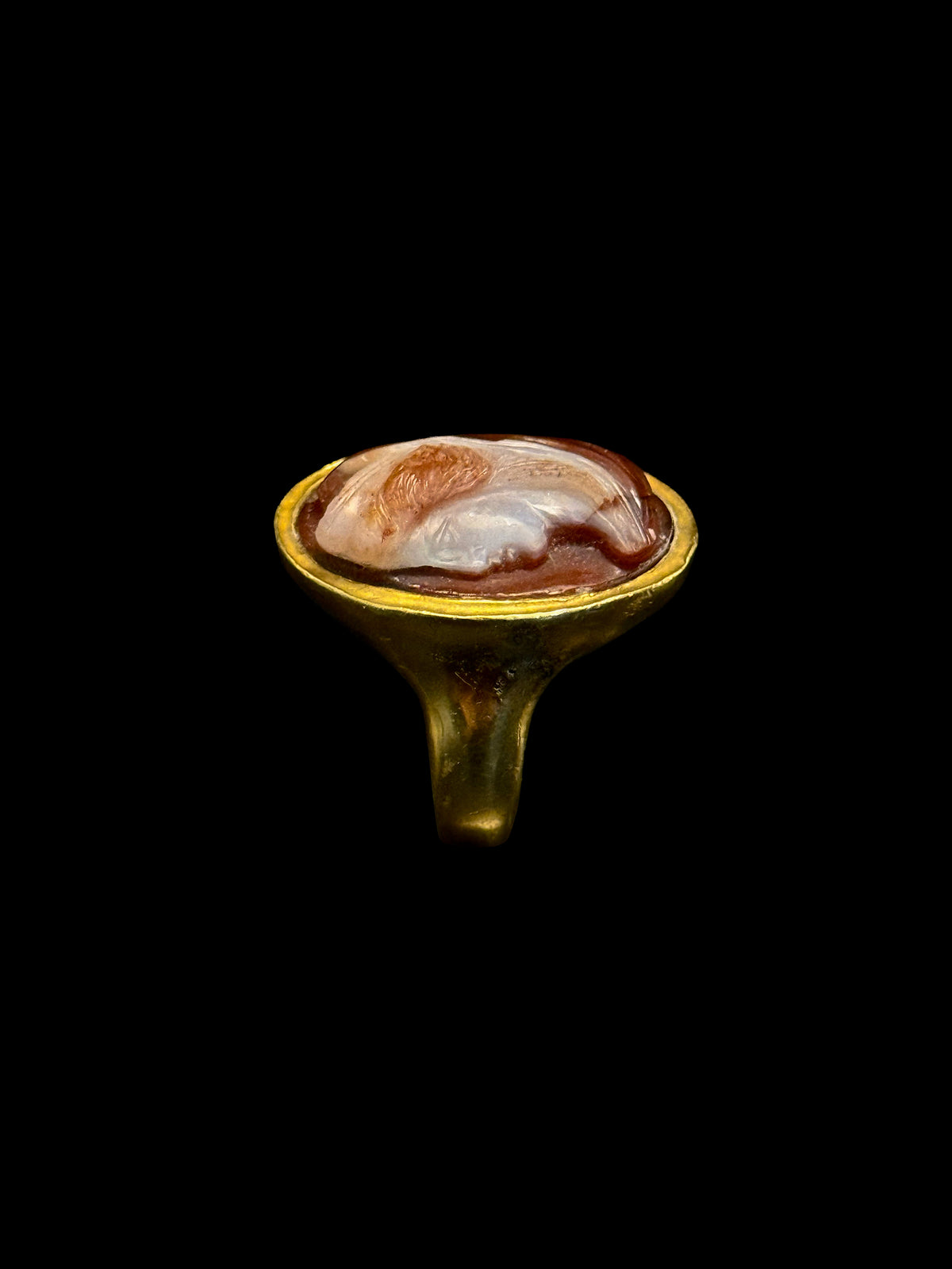 Bague camée en agate
