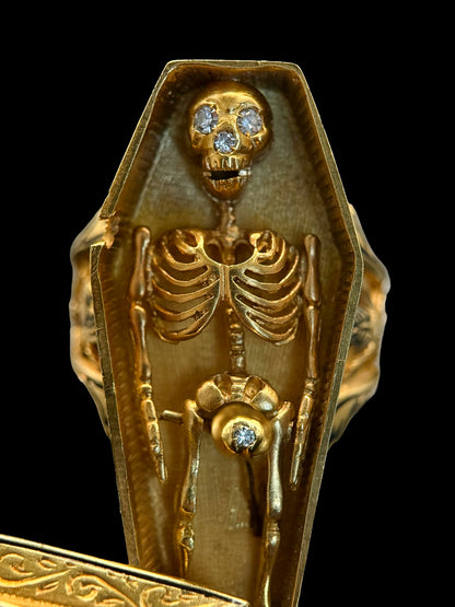 Bague memento mori