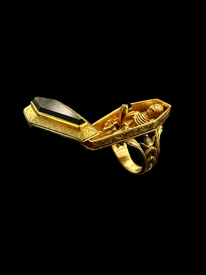 Bague memento mori