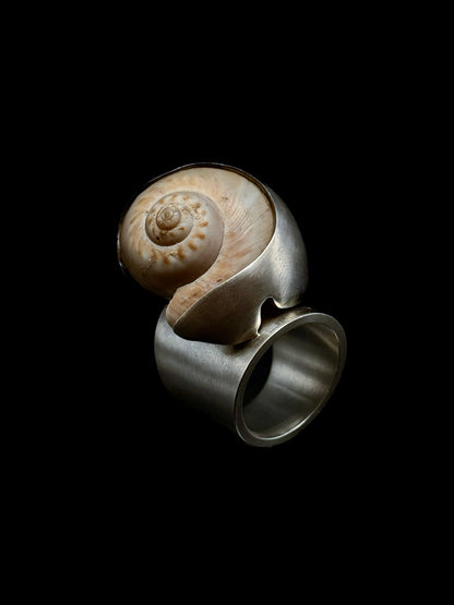Snail ring