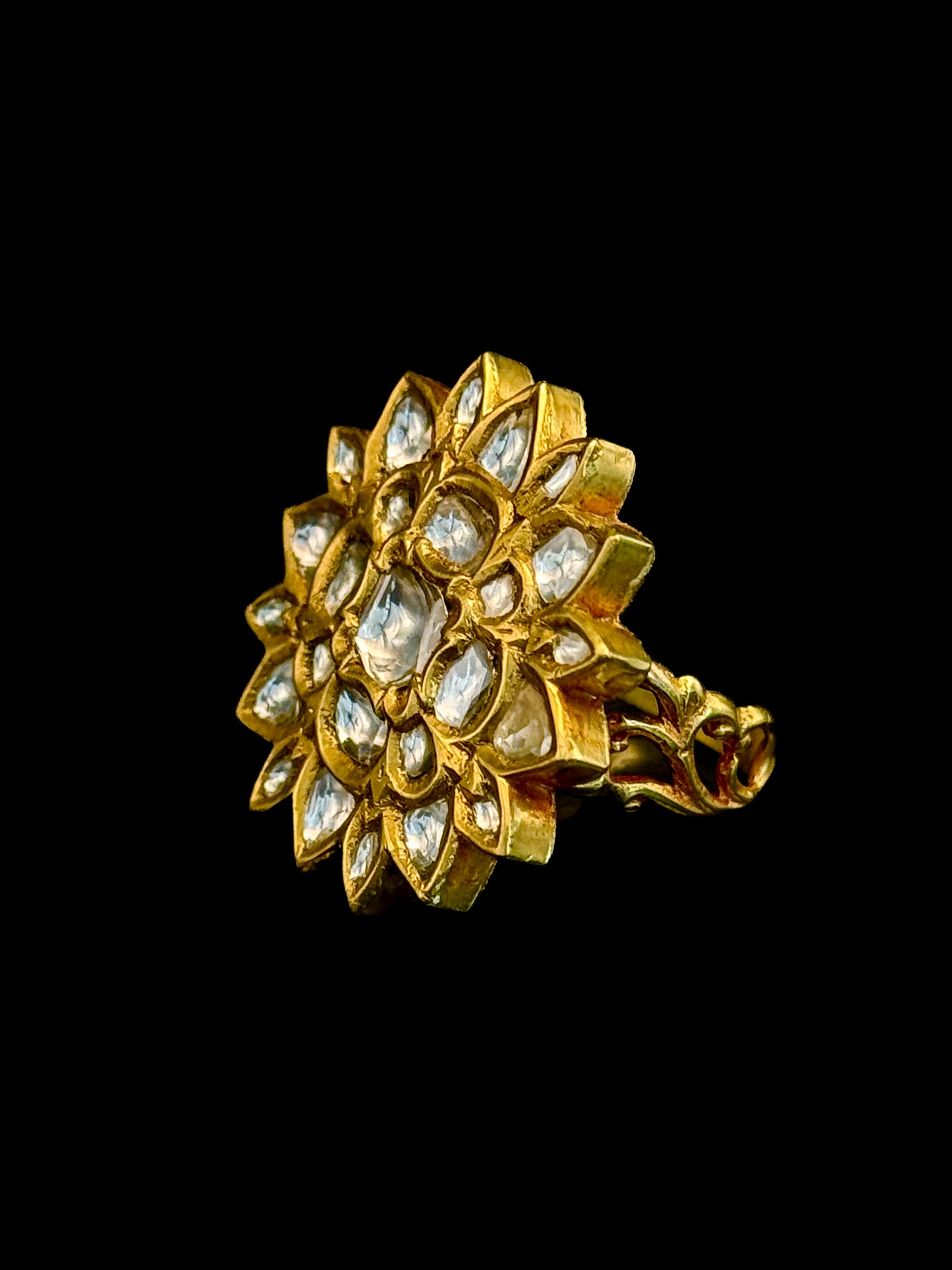Diamonds ring