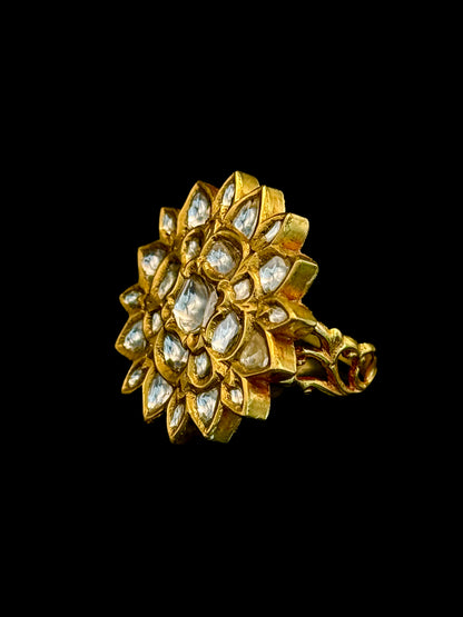 Diamonds ring