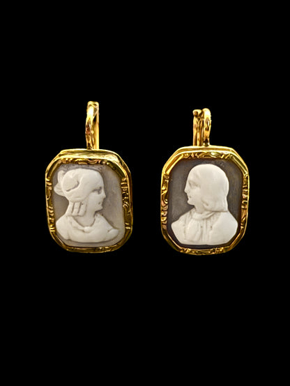 Dormeuses cameo earrings