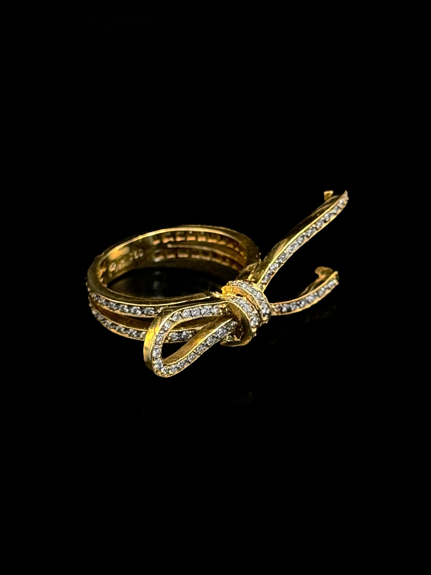 Bague nœud en diamant 