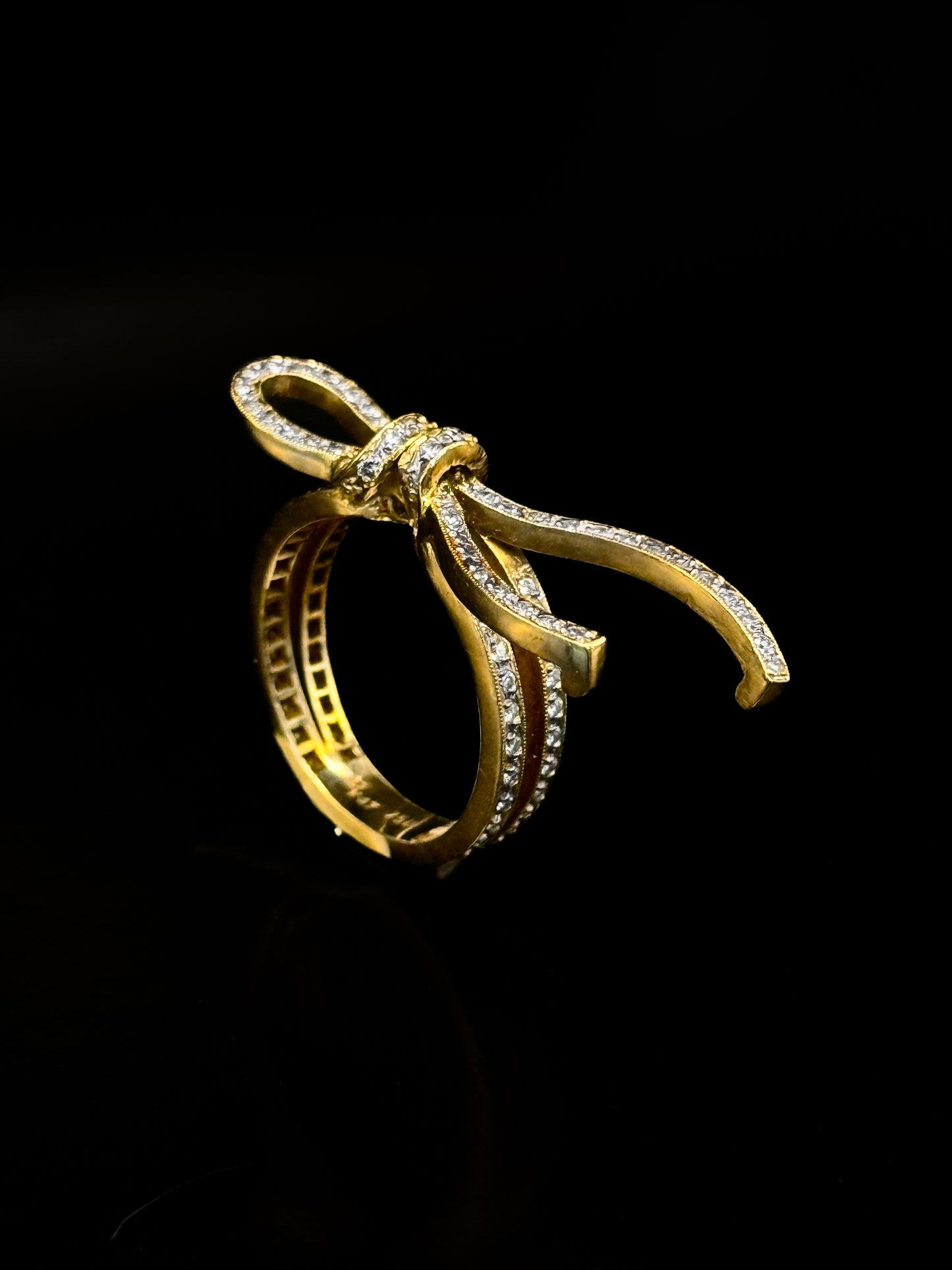 Bague nœud en diamant 