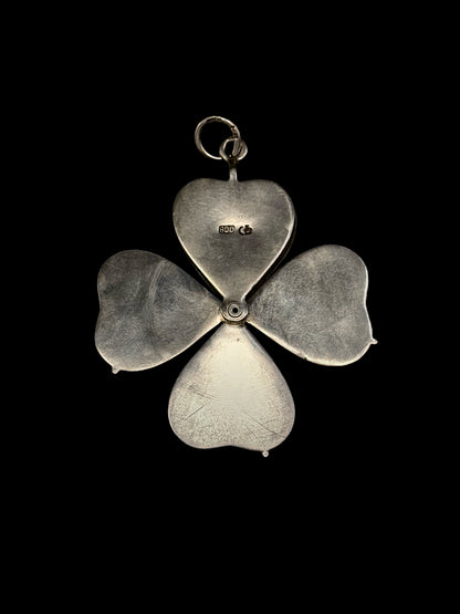 Four leaf clover pendant