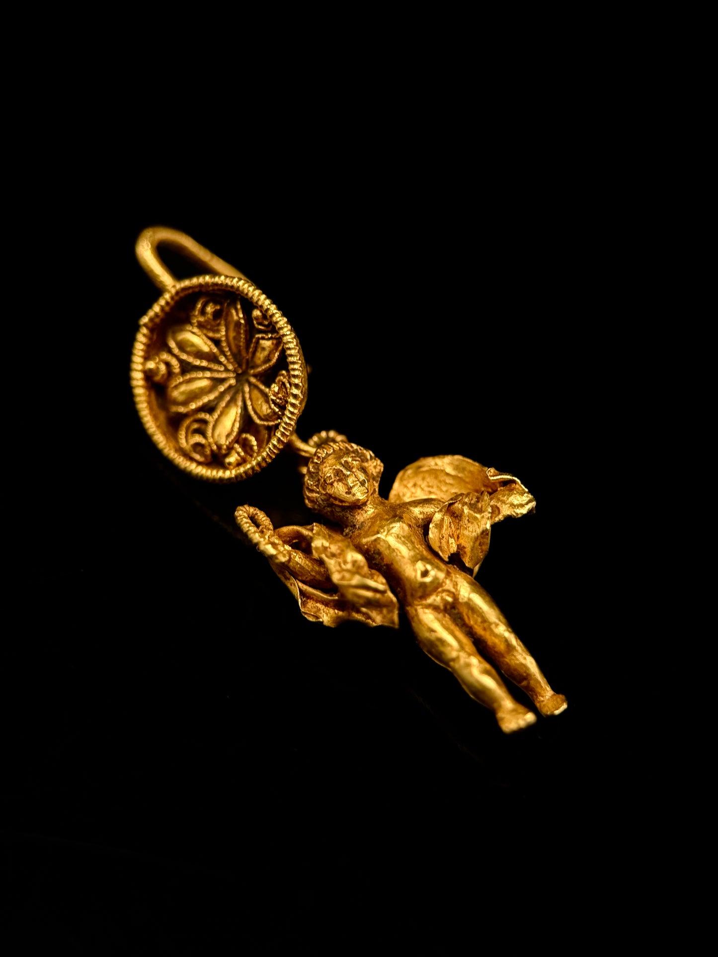 Hellenistic heros earrings