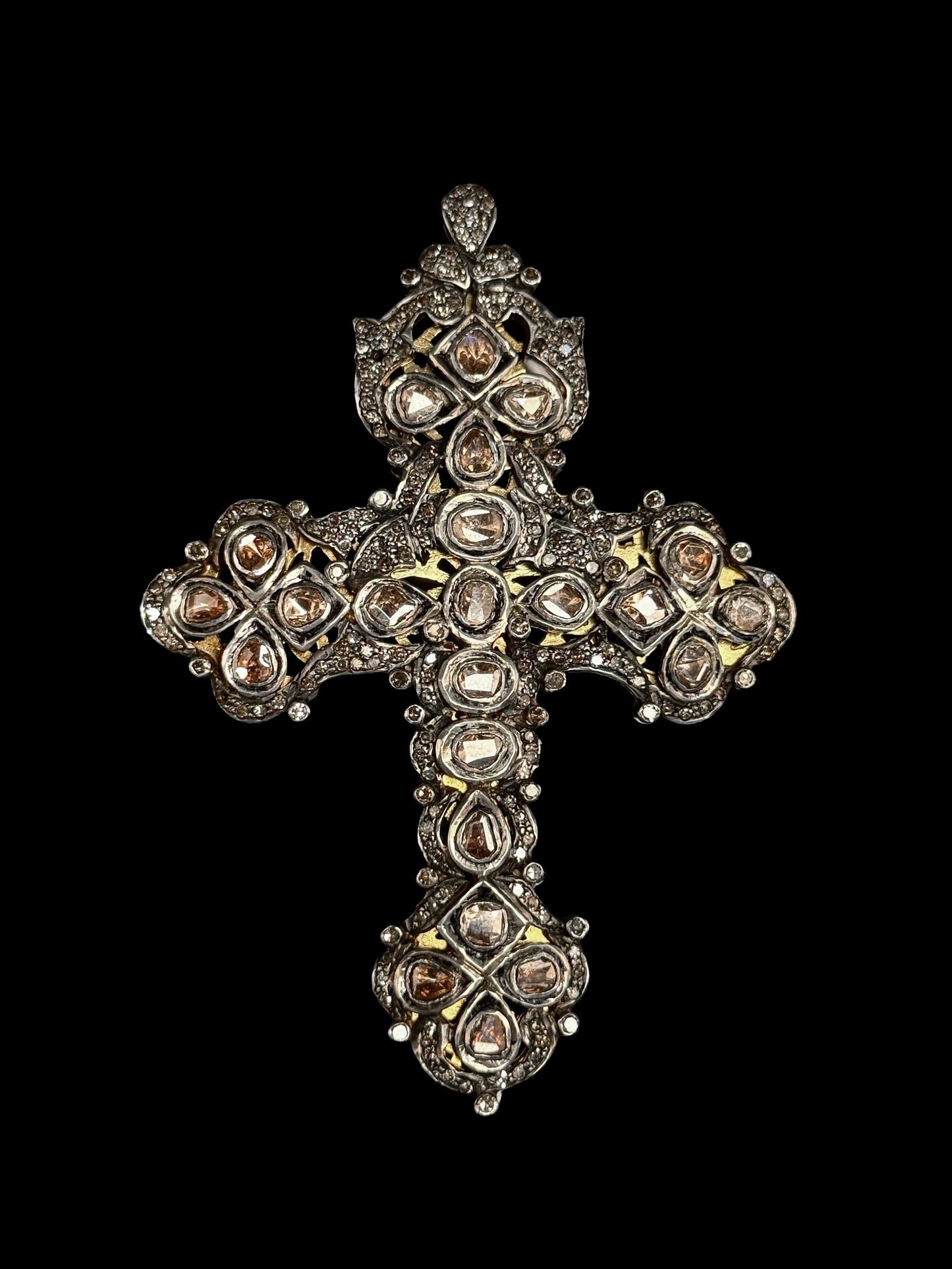 Pendentif croix indienne