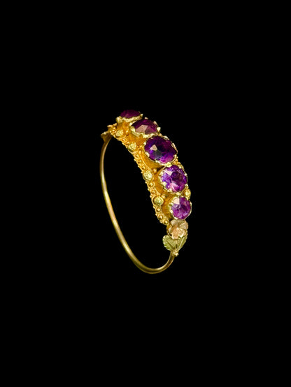 Jarretière ring