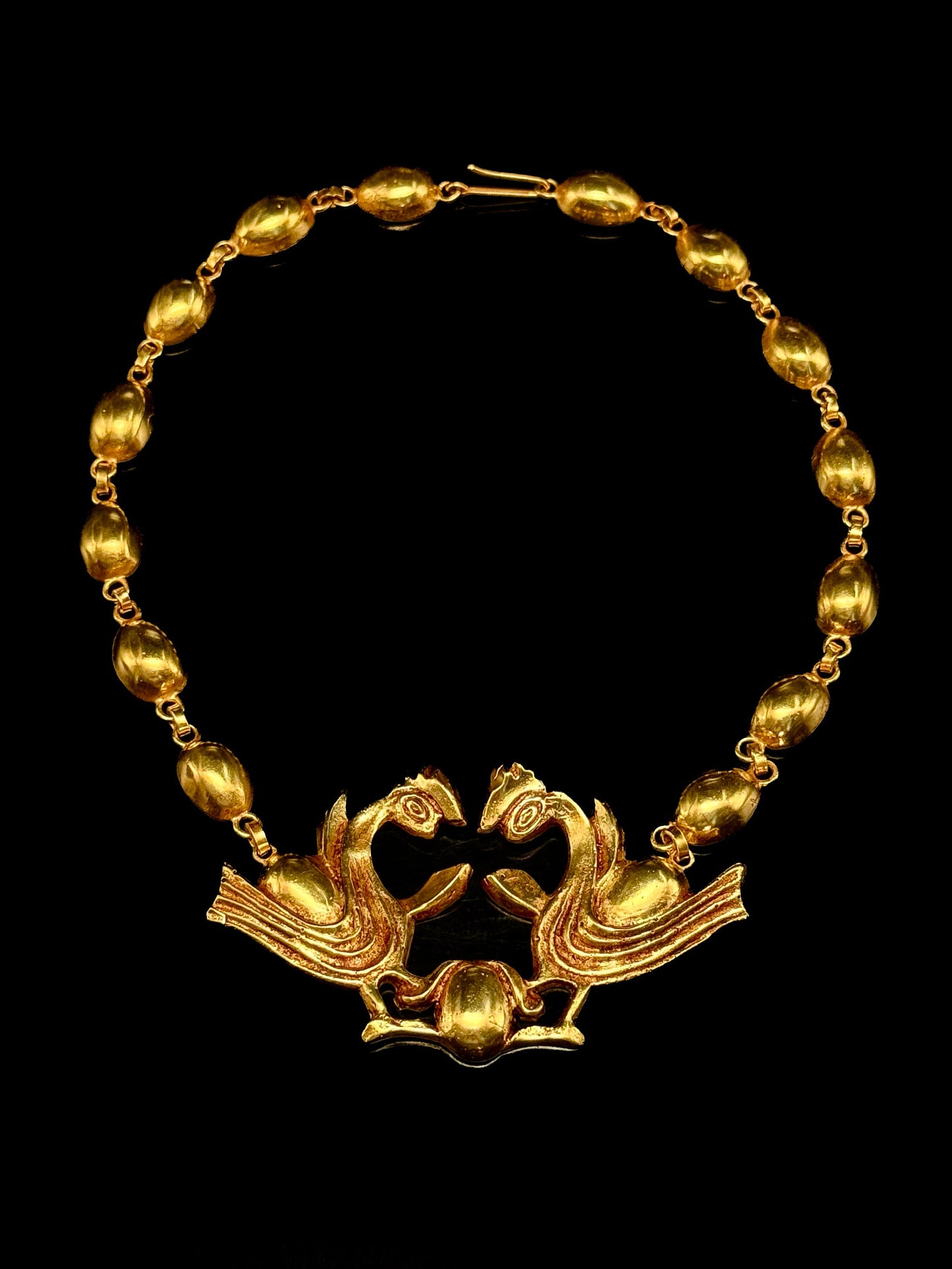 Collier "La poule aux œufs d'or"