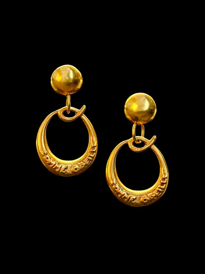 O Comme Oreille earrings