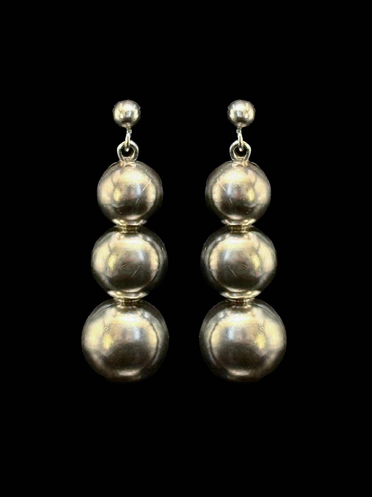 Sphere earrings