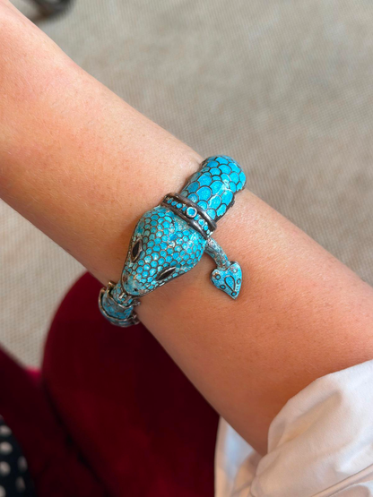 Snake bracelet