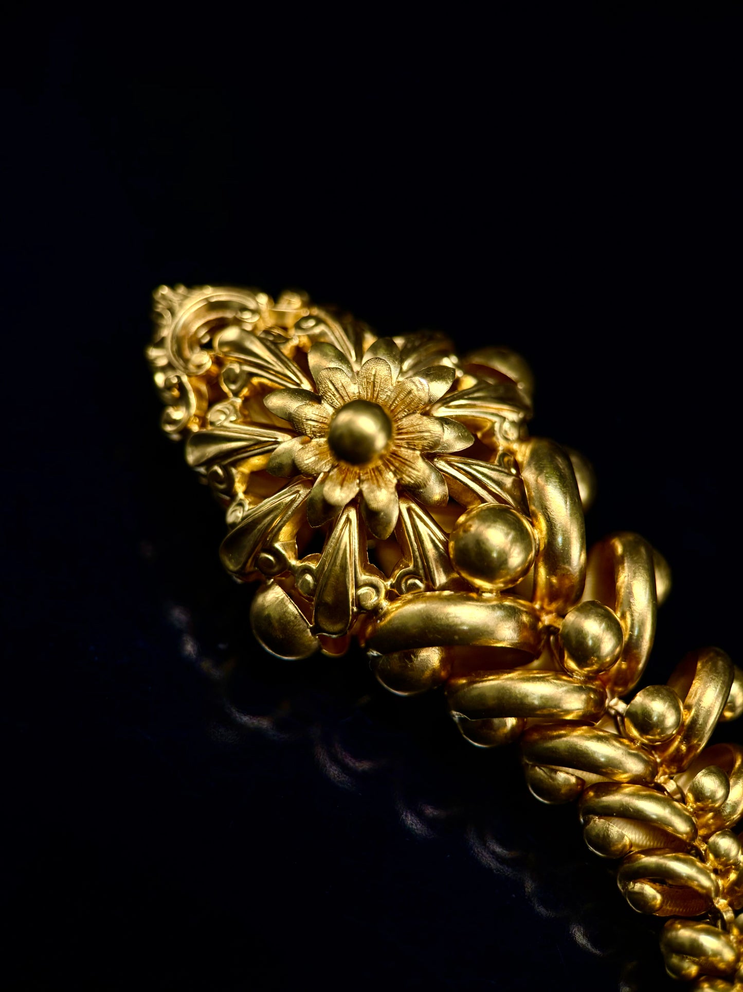 Boulonnaises milanos earrings
