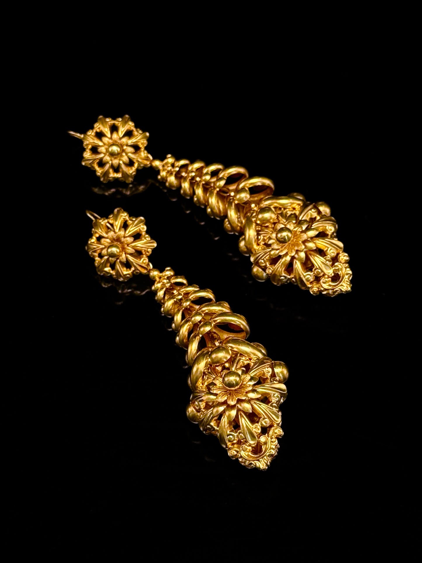 Boulonnaises milanos earrings