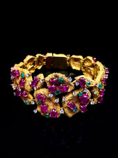 Multicolor stone nugget gold bracelet