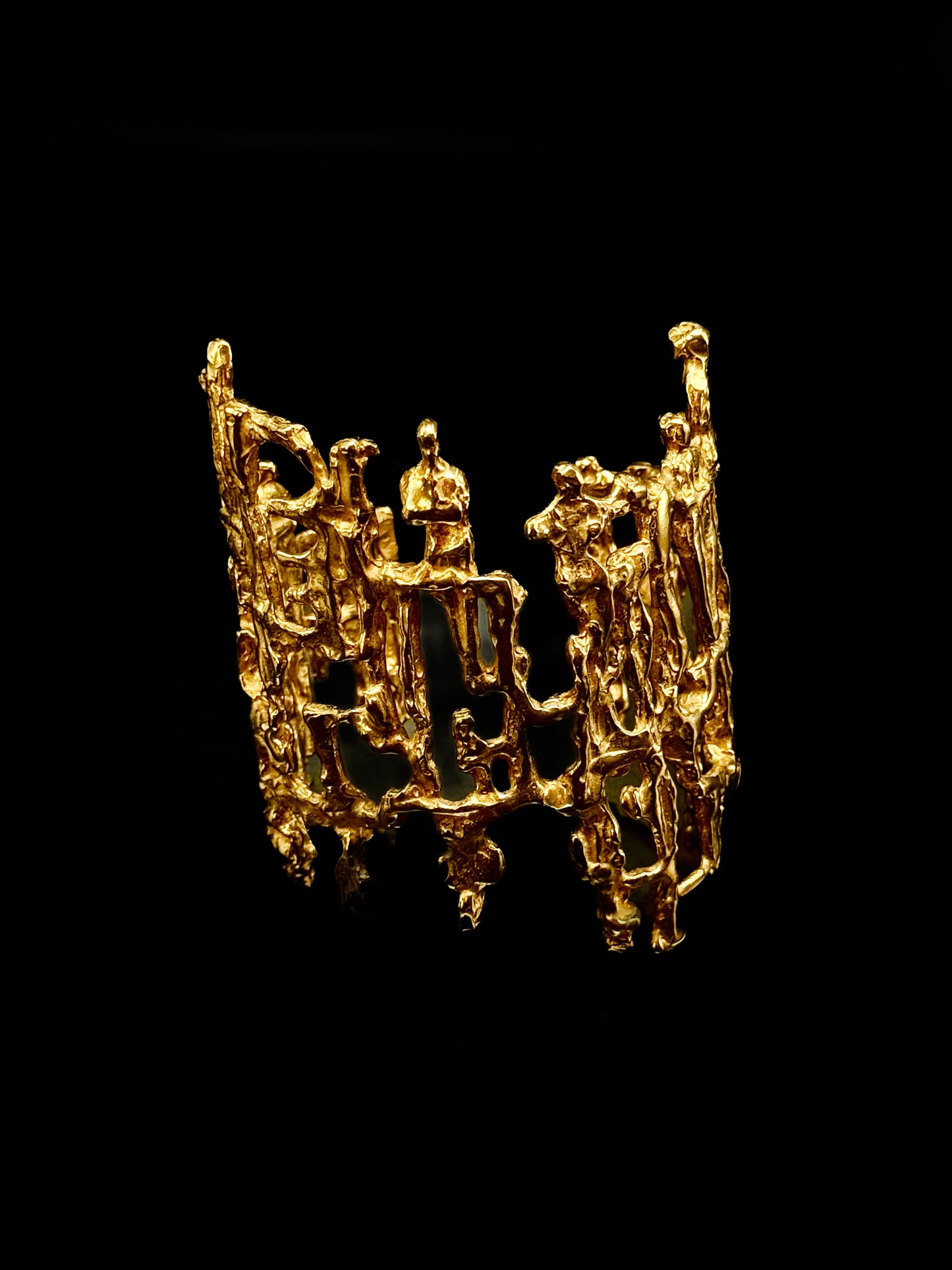 "Figures" bracelet