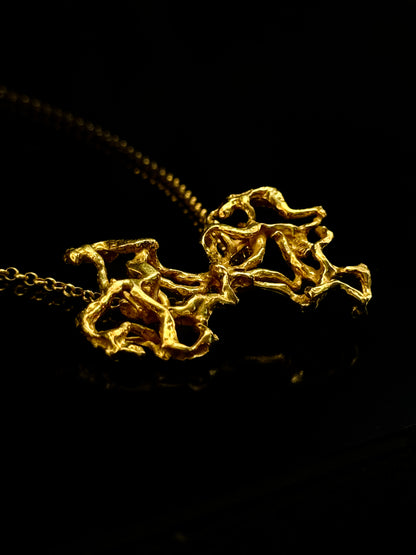 collier "nœud papillon"