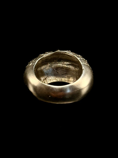 "Sea urchin" ring