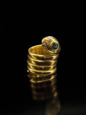 Snake sapphire ring