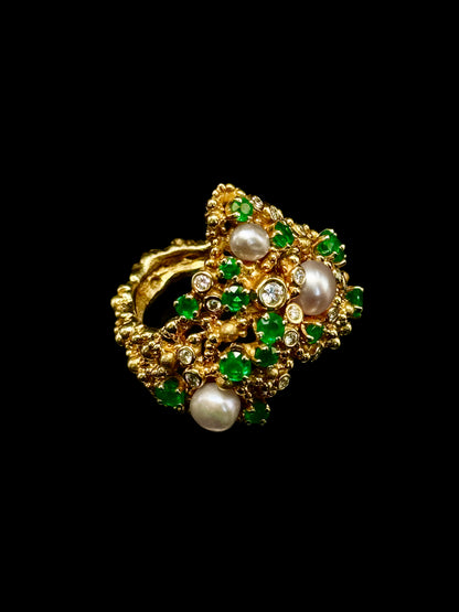 Multistone ring
