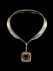 collier