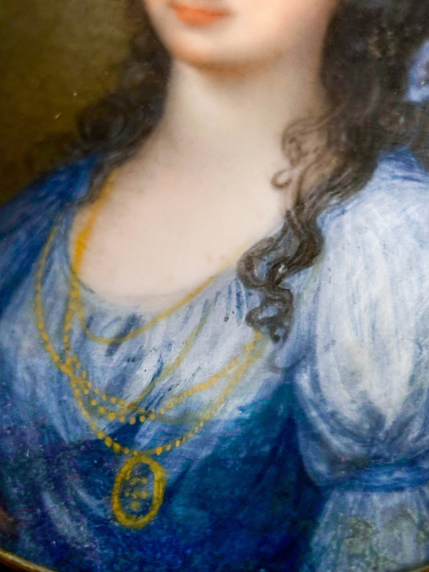 Portrait of a woman pendant
